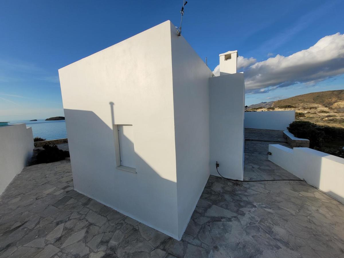 Villa Zefyros Pachaina Luaran gambar