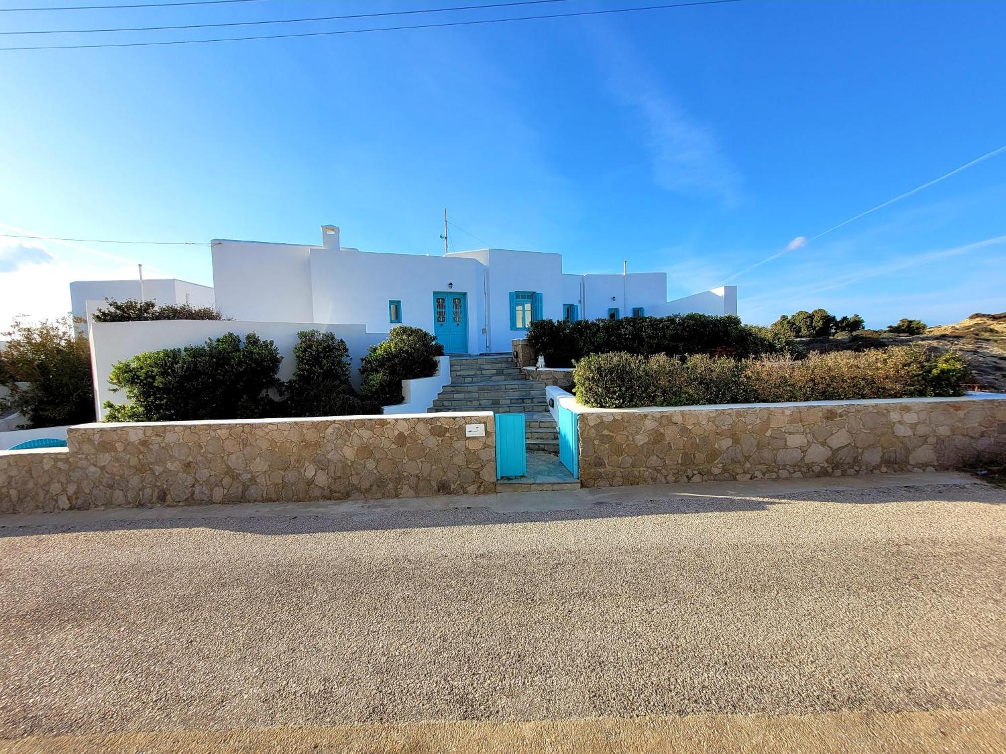 Villa Zefyros Pachaina Luaran gambar