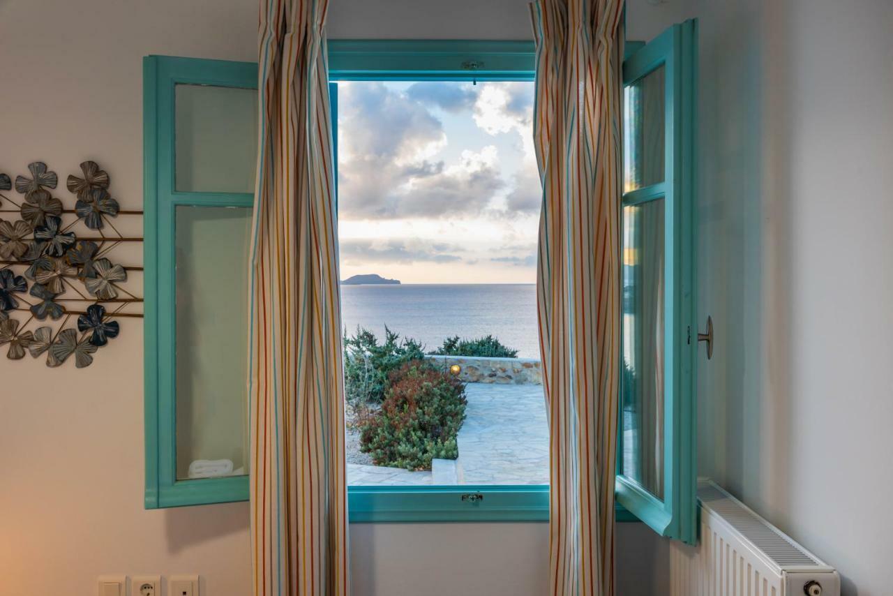 Villa Zefyros Pachaina Luaran gambar