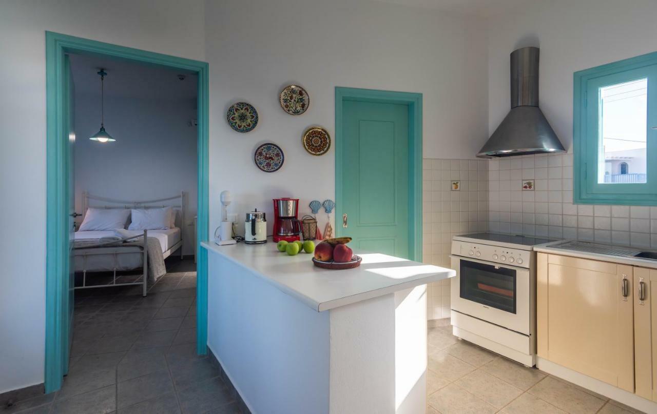Villa Zefyros Pachaina Luaran gambar